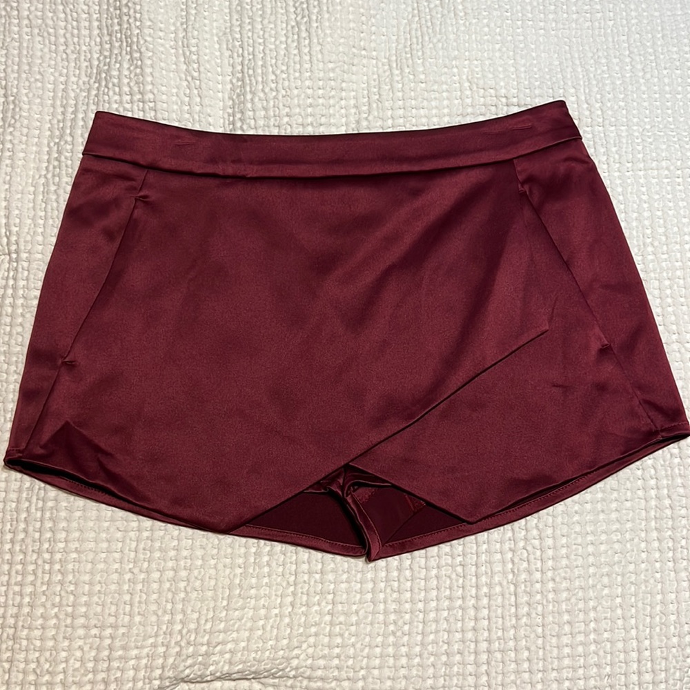 Express Maroon Skort with Pockets!